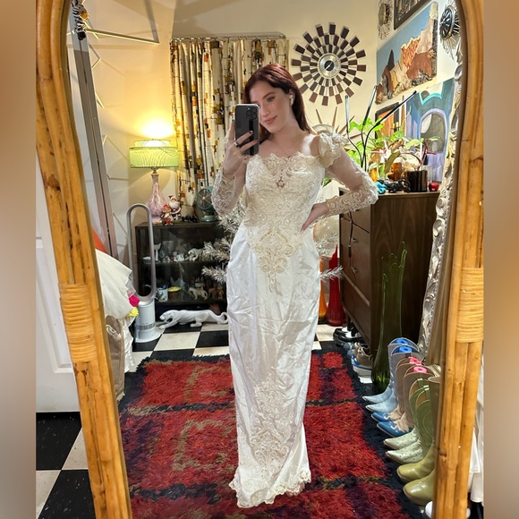 Vintage Dresses Vintage 8s Long Sleeve Puff Shoulder Beaded Wedding